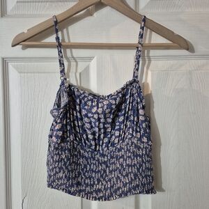 Women's American Eagle Floral Blue Smocked Top Sz S